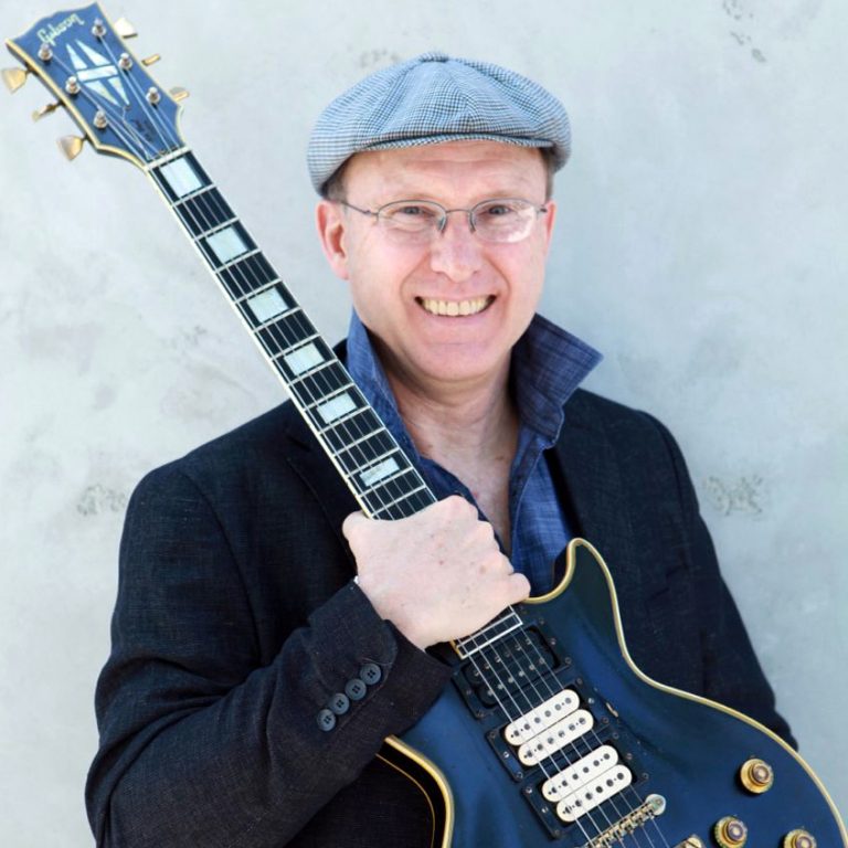 Allan Holdsworth’s Baby The Story of the Yamaha UDStomp Delay Pedal Model Citizens